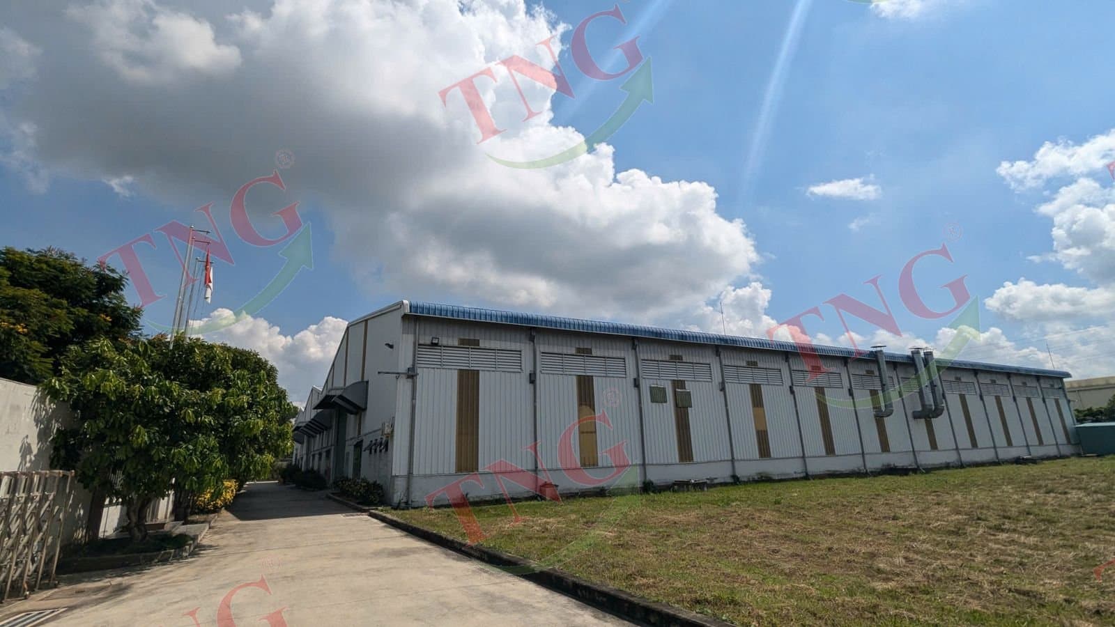Xưởng chế tạo cơ khí – thủy lực của TNG