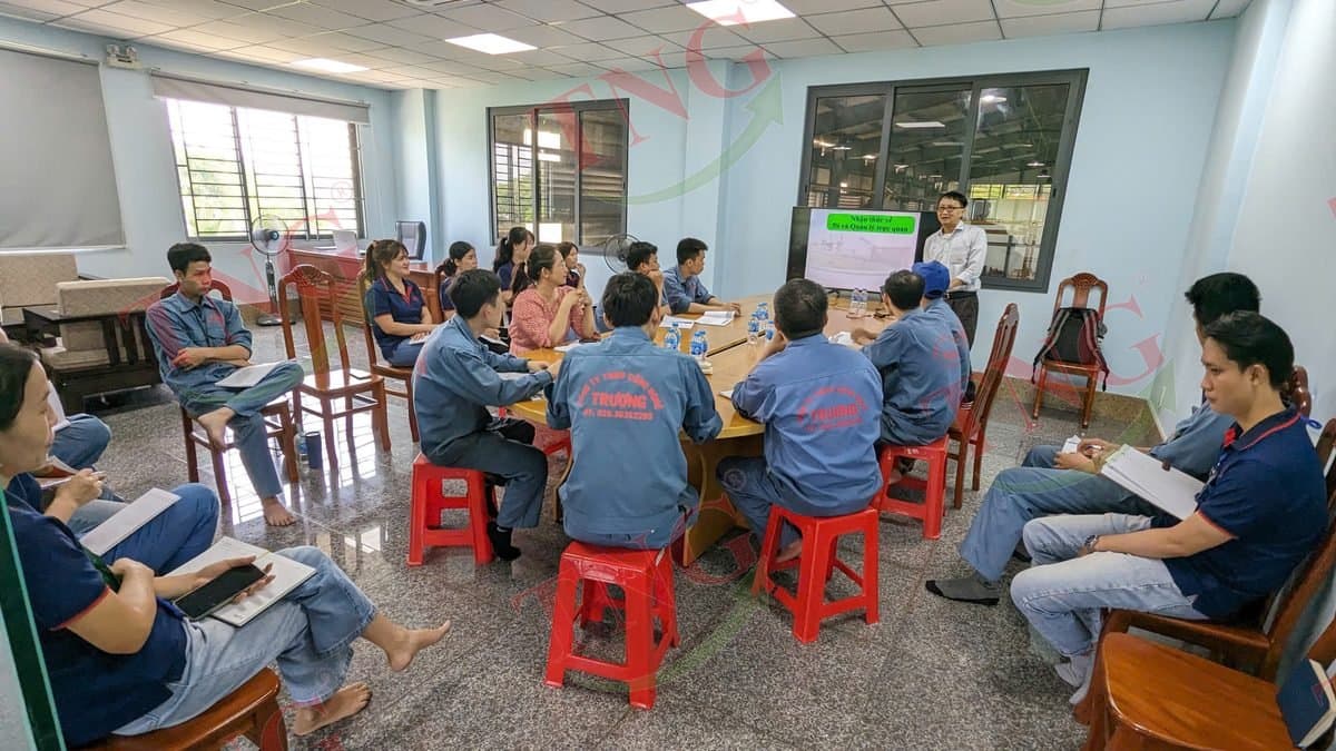 Xưởng chế tạo cơ khí – thủy lực của TNG